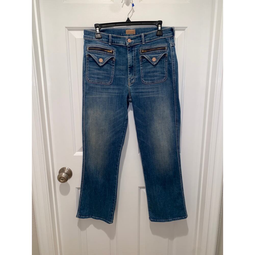 Women's Mid Wash Blue Straight Jeans